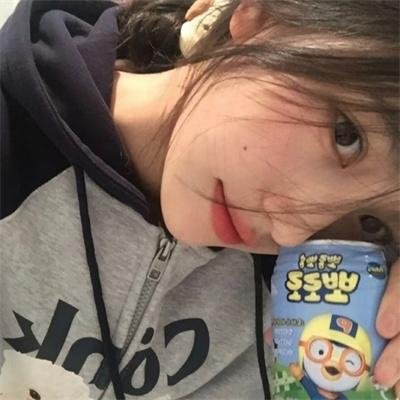 雨中的女人